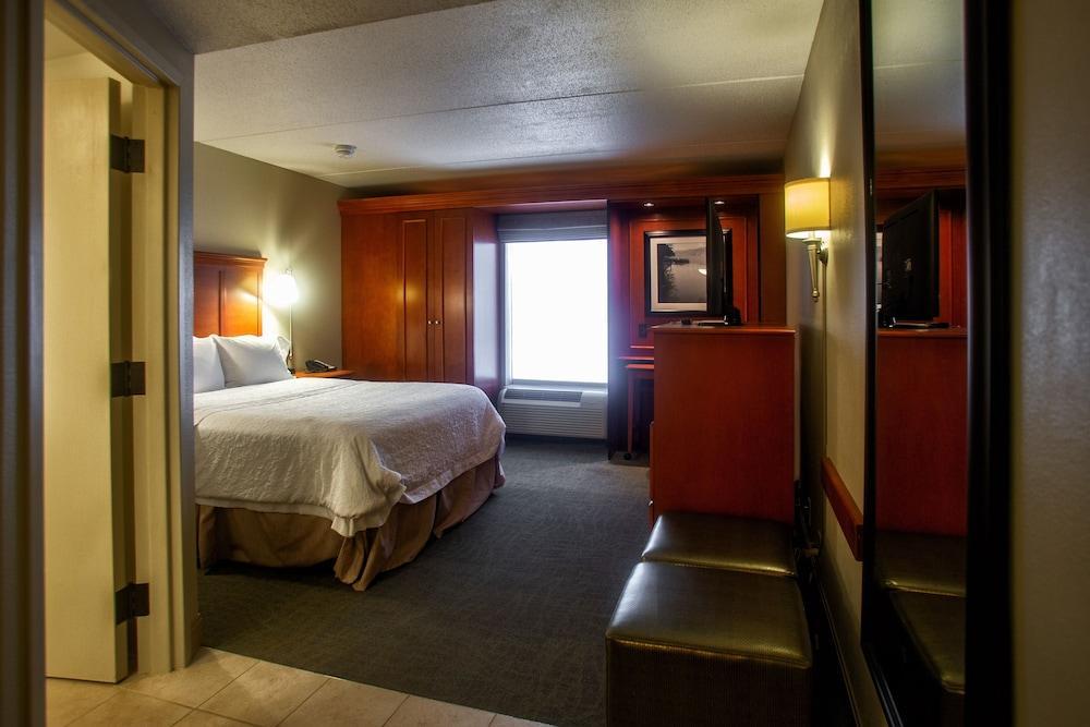 Hampton Inn Wheeling Exterior foto