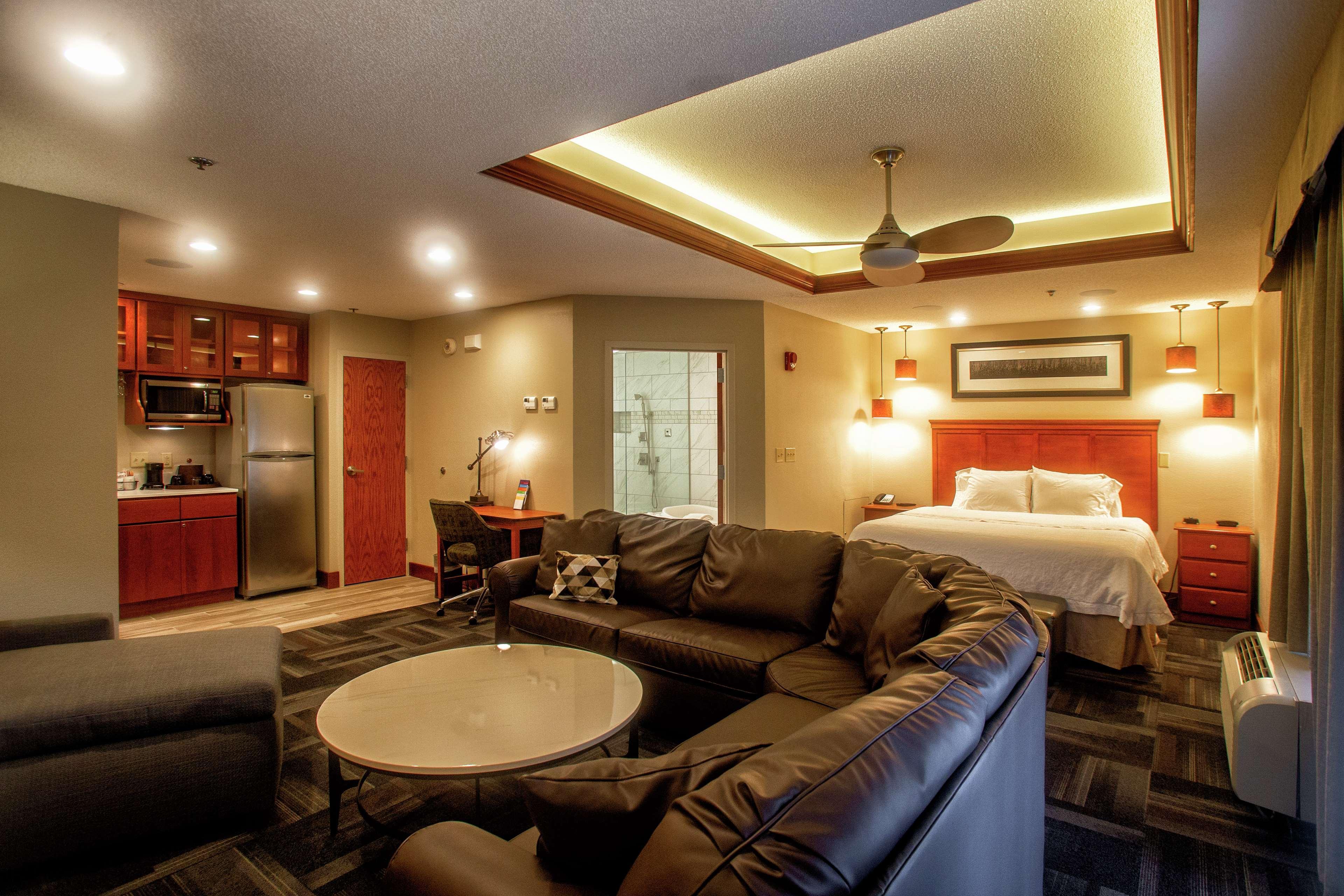 Hampton Inn Wheeling Exterior foto