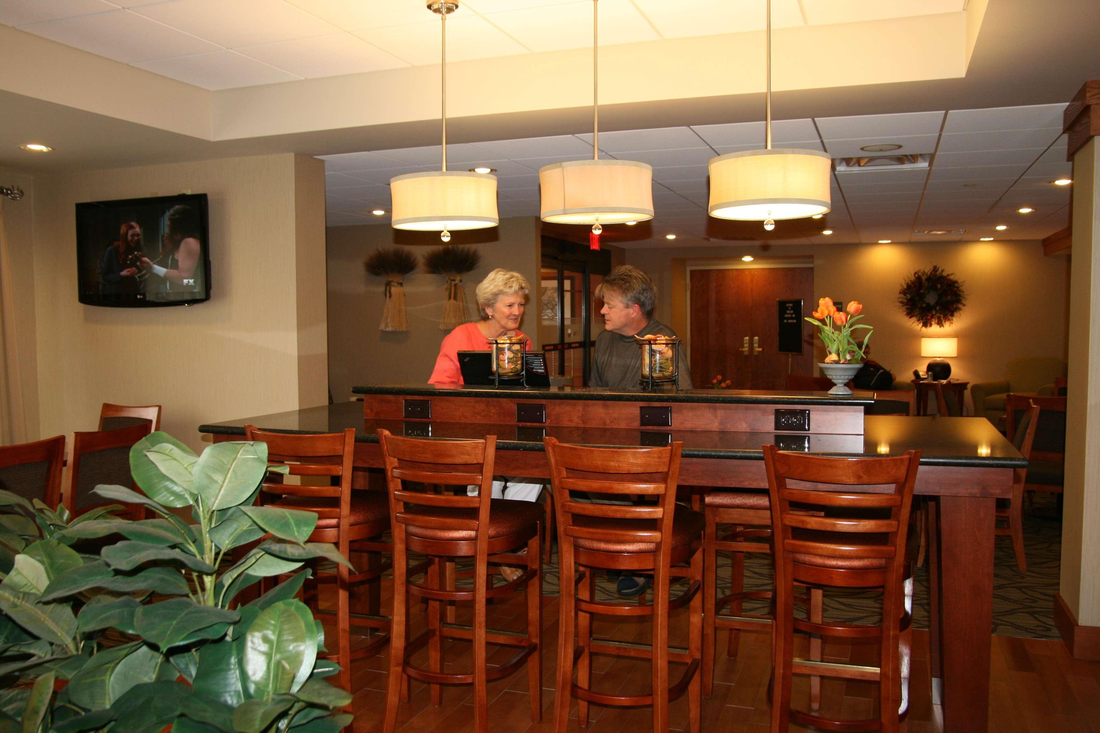 Hampton Inn Wheeling Restaurant foto